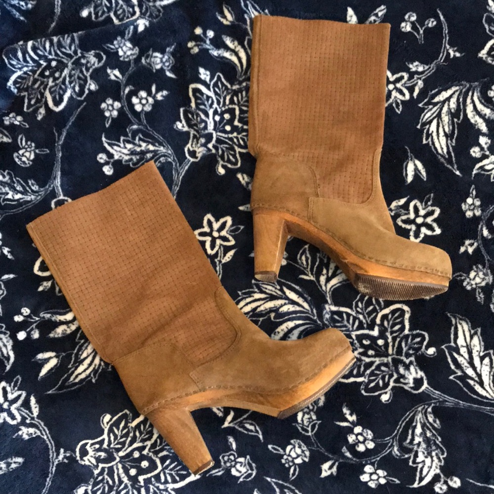 Sanita mid calf platform boots, size 38